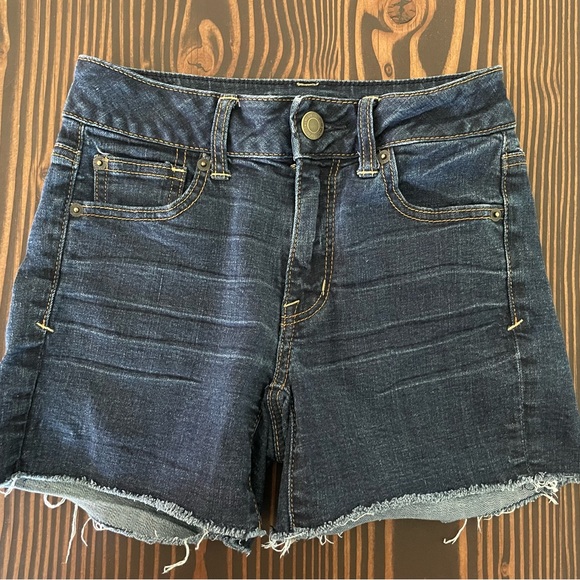 3/$30 American Eagle Shorts Size 0 - Picture 14 of 14